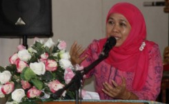 2125000khofifah780x390 2125000khofifah780x390